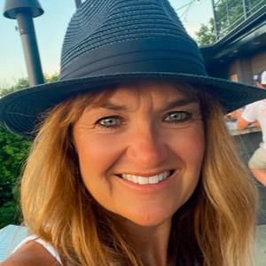 Meet your Posher, Diane